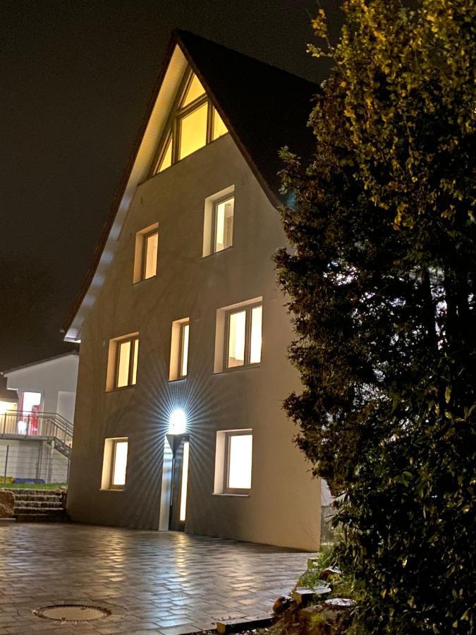 Helle, Grosszuegige Ferienwohnung Fuer 2 - 3 Personen Mit Parkplatz + E-Ladestation In Buchholz, Nordheide Буххольц-ин-дер-Нордхайде Экстерьер фото